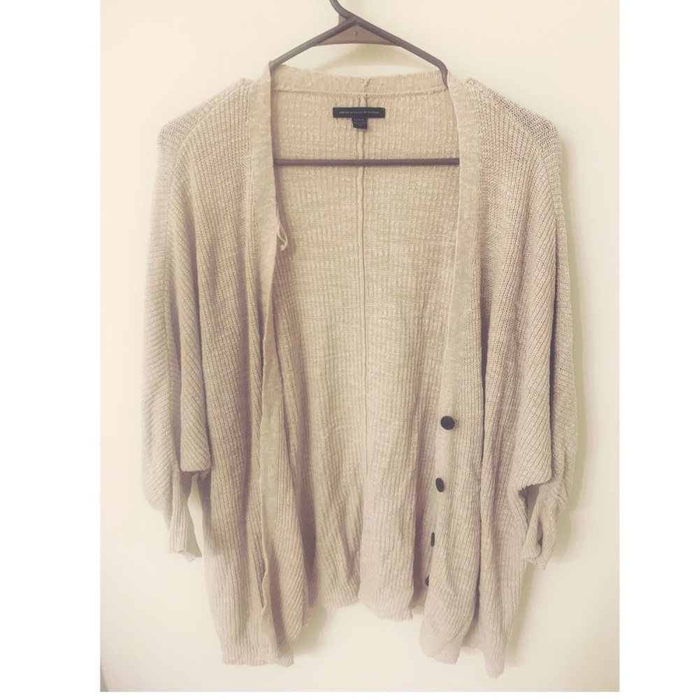 American eagle sweater
